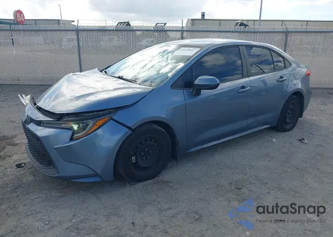 2020 Toyota Corolla Le z USA, uszkodzony, nr VIN 5YFEPRAE1LP128807